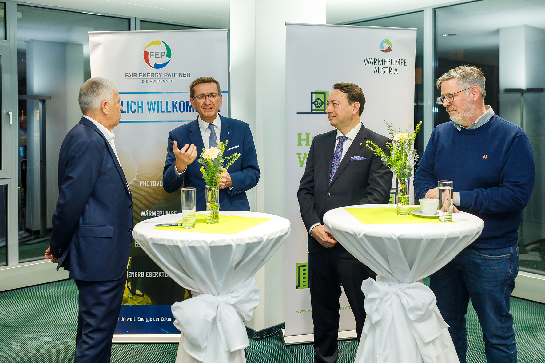 Eröffnung Geschäftsstelle_Tallrunde.jpg